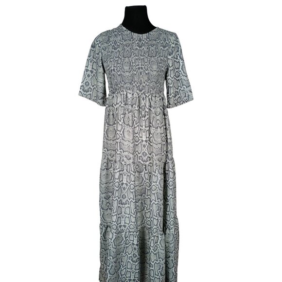 Simply Southern Gray Snake Skin Print Dress Smocked Modest Size Medium‎ - Picture 1 of 6